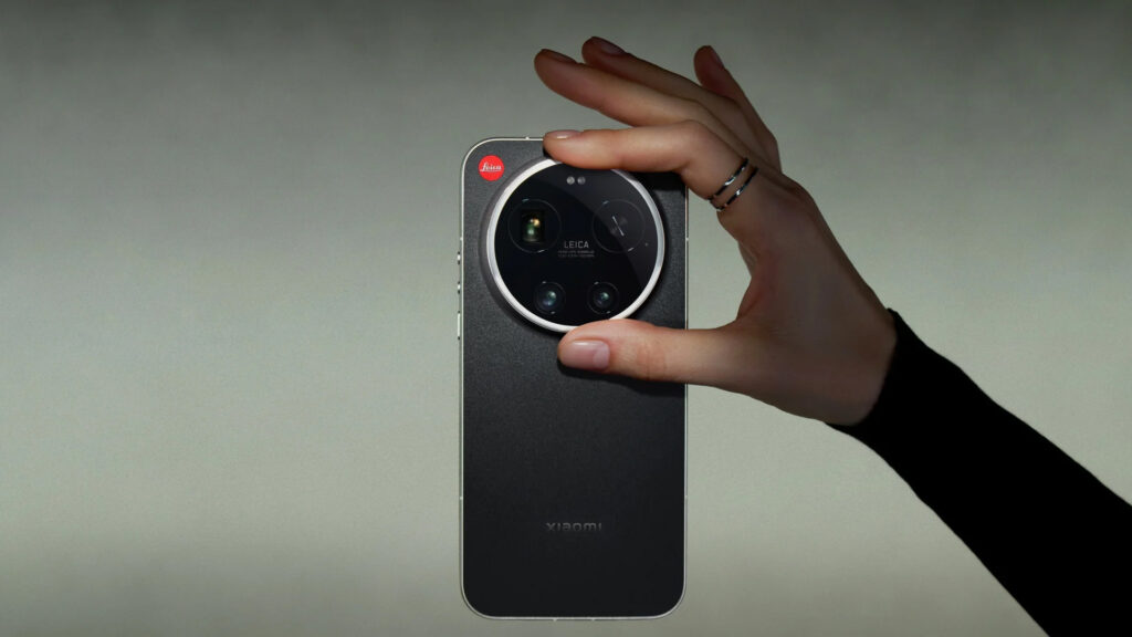 شاومي تكشف عن هاتف Leica Leitzphone للأسواق العالمية